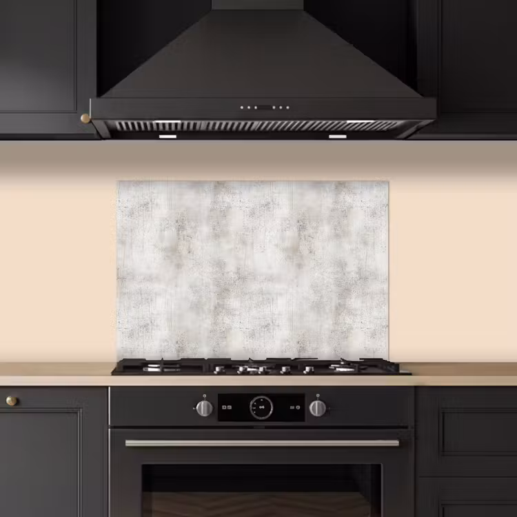 Grijs - Beton - Verweerd keuken achterwand spatscherm klein 900 -sfeer1
