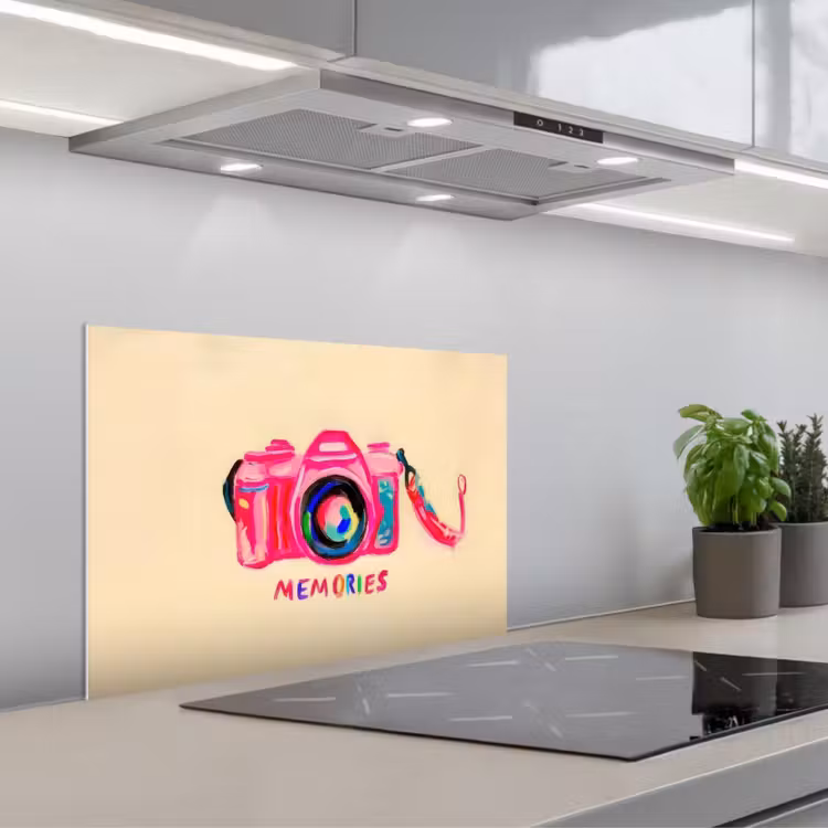 Camera - Memories - Roze - Geschilderd keuken achterwand spatscherm klein -3d_schuin