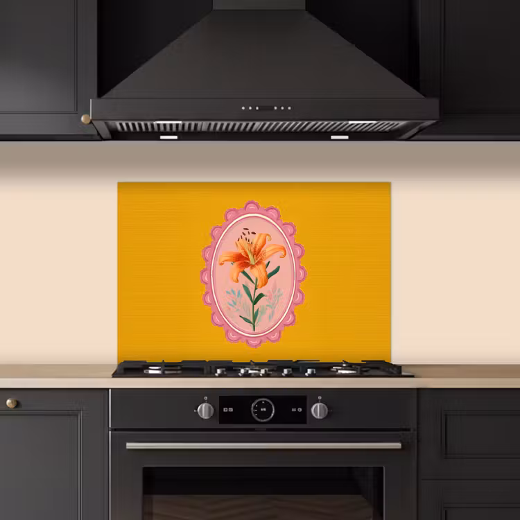 Lelie - Oranje - Lijst - Ovaal keuken achterwand spatscherm klein -sfeer1