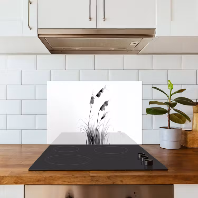 Minimalistisch - Stelen - Wit keuken achterwand spatscherm klein -sfeer2
