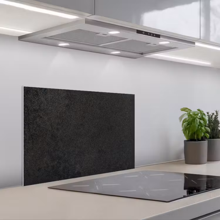 Nachtwakers Fluistering keuken achterwand spatscherm klein -3d_schuin