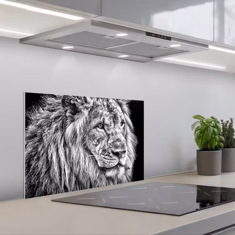Portret - Leeuw - Zwart wit keuken achterwand spatscherm klein -3d_schuin