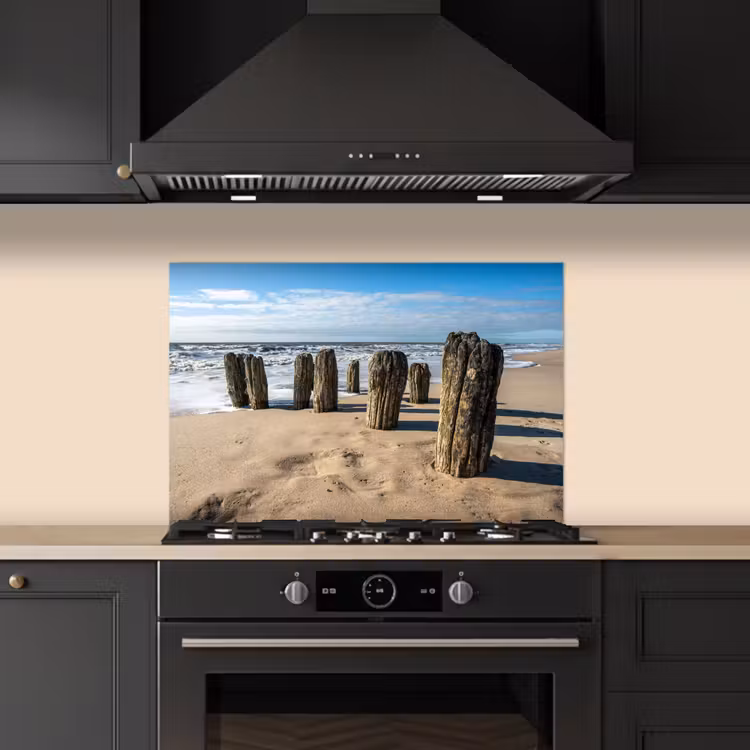 Zand - Strand - Paal - Water - Zomer keuken achterwand spatscherm klein -sfeer1