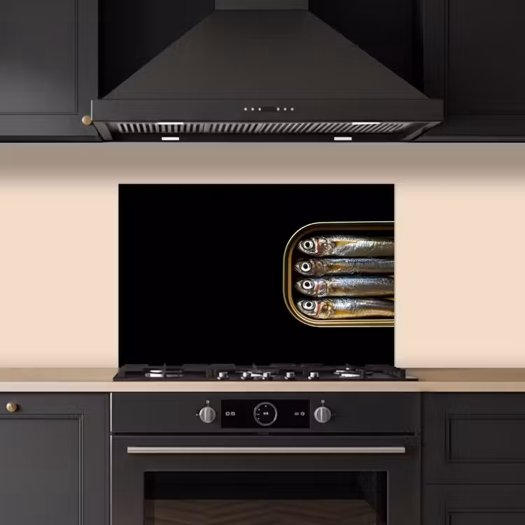 Sardines - Blik - Zwart - Vissen keuken achterwand spatscherm klein -sfeer1