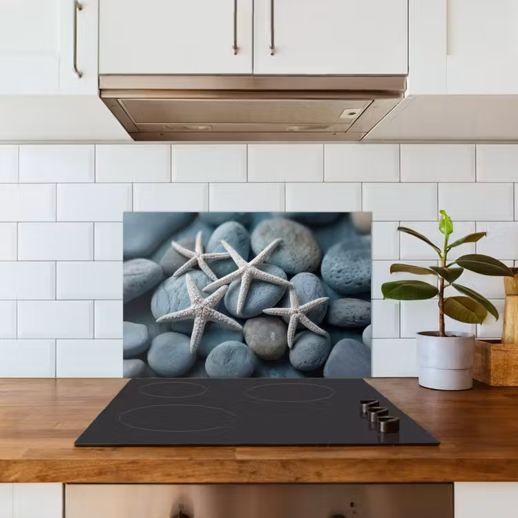 Zeesterren - Stenen - Wit keuken achterwand spatscherm klein -sfeer2