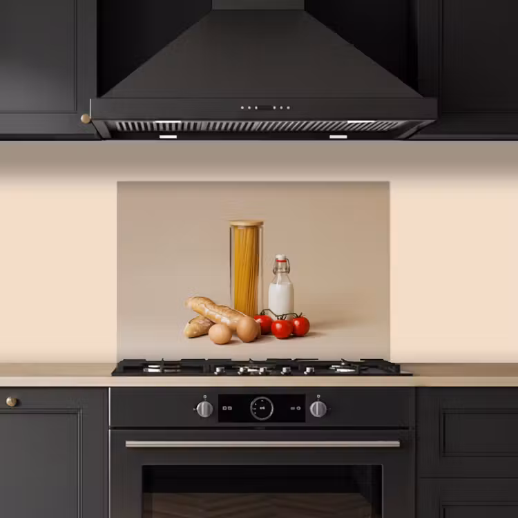 Spaghetti - Melk - Tomaten - Eieren - Brood keuken achterwand spatscherm klein -sfeer1