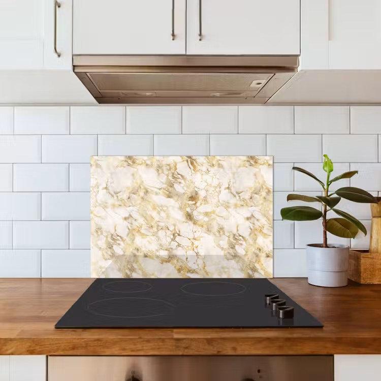 Warm - Gouden - Marmer - Patroon keuken achterwand spatscherm klein 900 -sfeer2