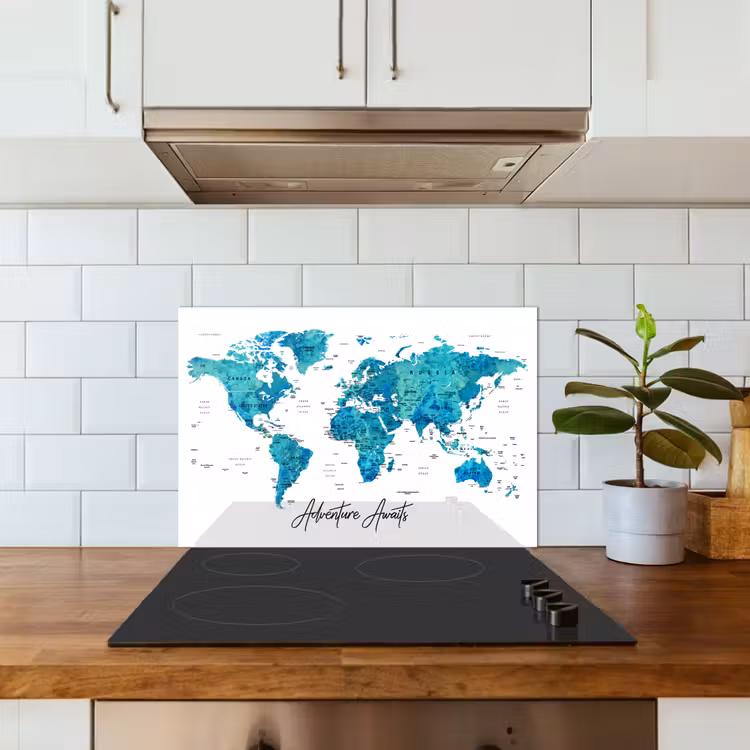 Wereldkaart - Blauw - Kleurrijk keuken achterwand spatscherm klein -sfeer2
