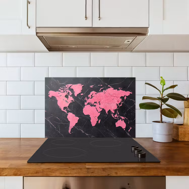 Wereldkaart - Roze - Marmer keuken achterwand spatscherm klein -sfeer2
