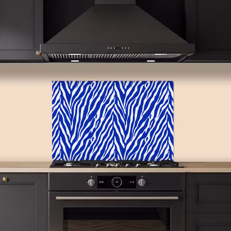 Zebra - Patroon - Kobalt - Blauw keuken achterwand spatscherm klein 900 -sfeer1