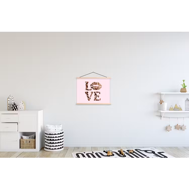 Tekst - Love - Pantervacht - Lichtroze textielposter latten blank klein -kinderkamer