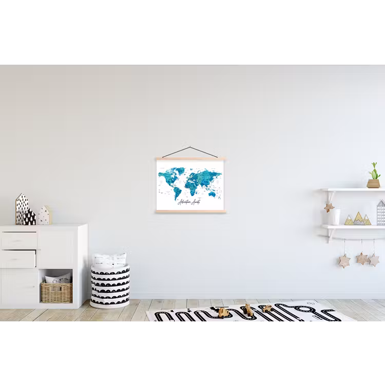 Wereldkaart - Blauw - Kleurrijk textielposter latten blank klein -kinderkamer