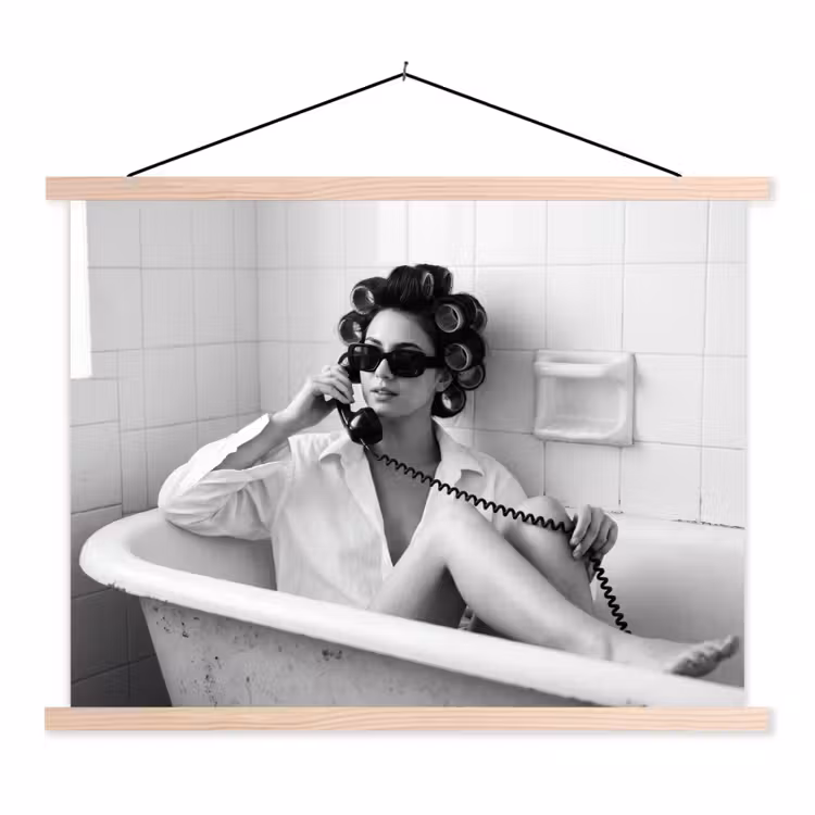 Bad - Vrouw - Zwart - Wit textielposter latten blank klein -3d