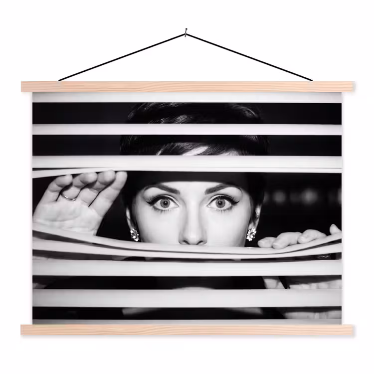 Vrouw - Jaloezieën - Portret - Zwart-wit textielposter latten blank klein -3d