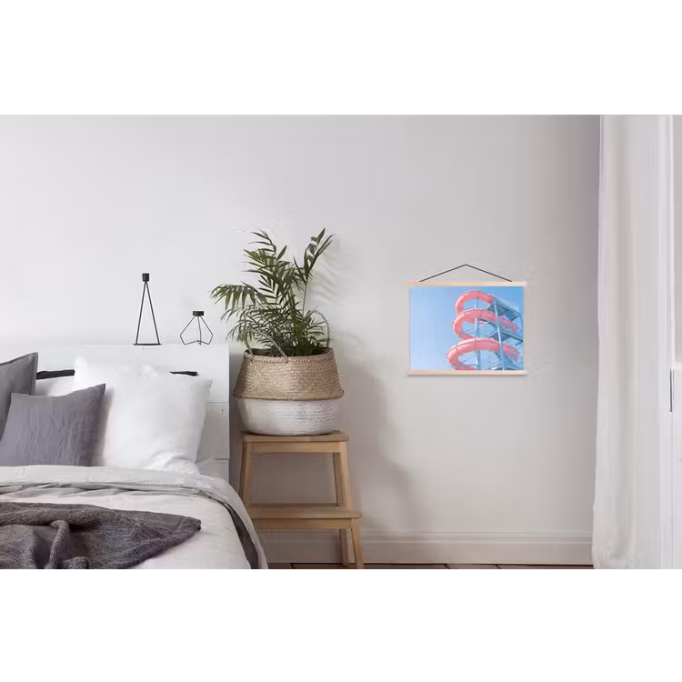 Glijbaan - Waterpark - Spiraal - Modern - Roze textielposter latten blank klein -woonkamer