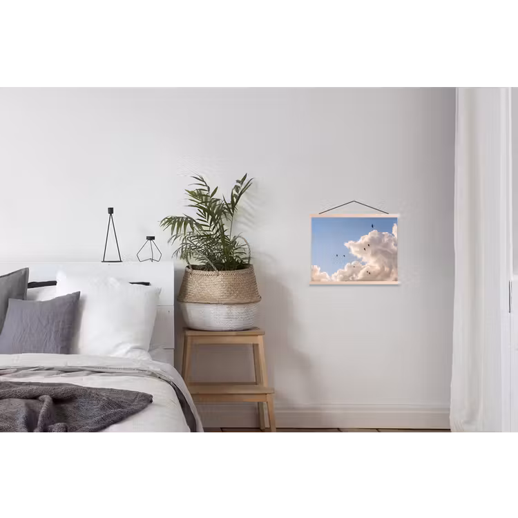 Vogel - Vlucht - Wolken - Natuur - Blauw textielposter latten blank klein -woonkamer