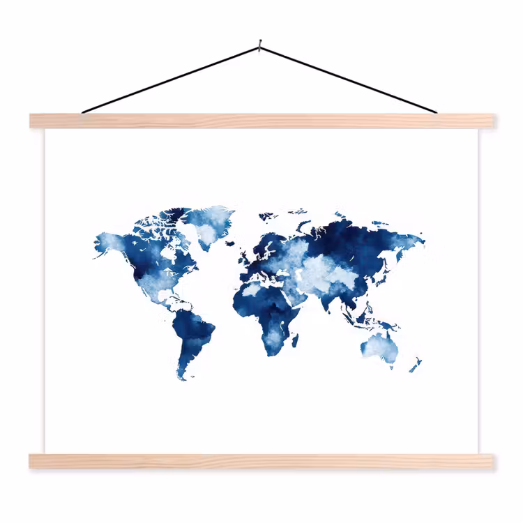 Wit - Aquarel - Blauw - Wereldkaart textielposter latten blank klein -3d