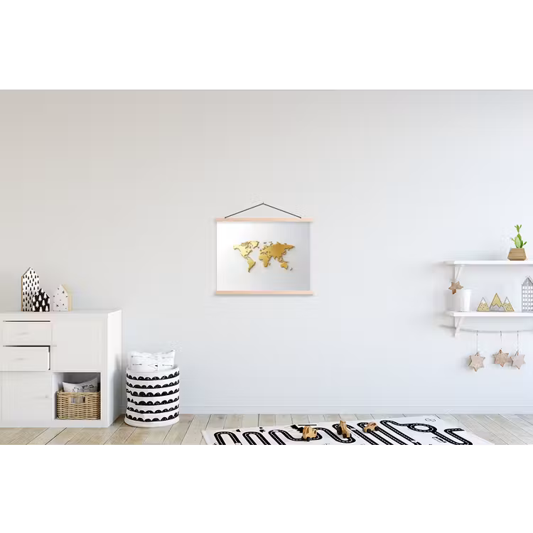 Wereldkaart - Luxe uitstraling - Glanzend goud textielposter latten blank klein -kinderkamer