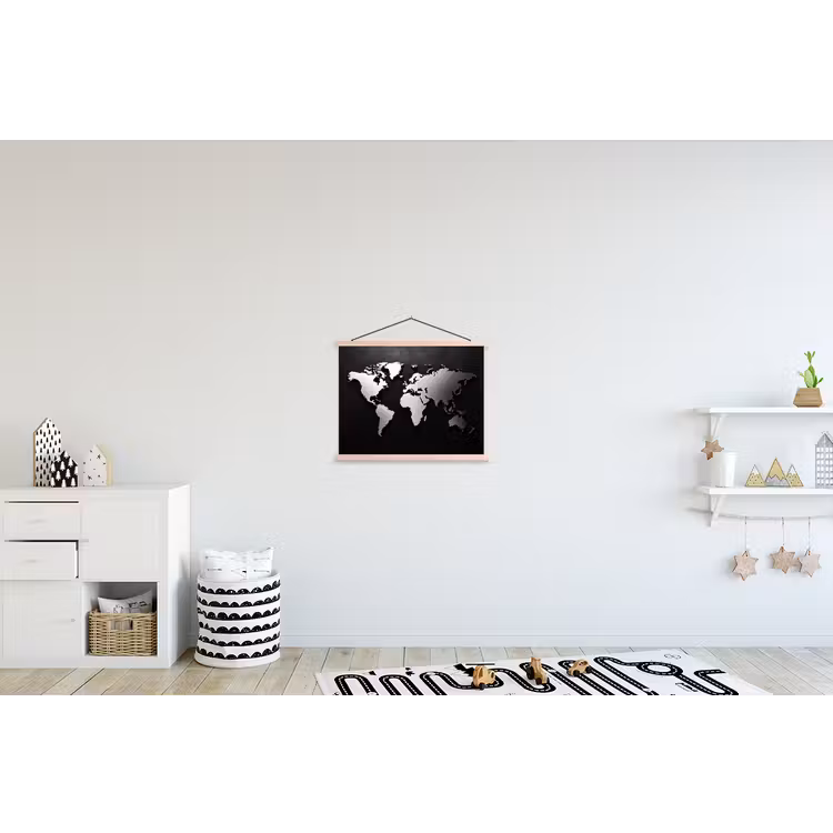 Wereldkaart - Zwart - Zilver - Metaal textielposter latten blank klein -kinderkamer