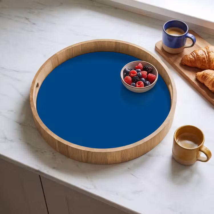 Free - Groove - Blauw Dienblad Rond middel 914 -sfeer2
