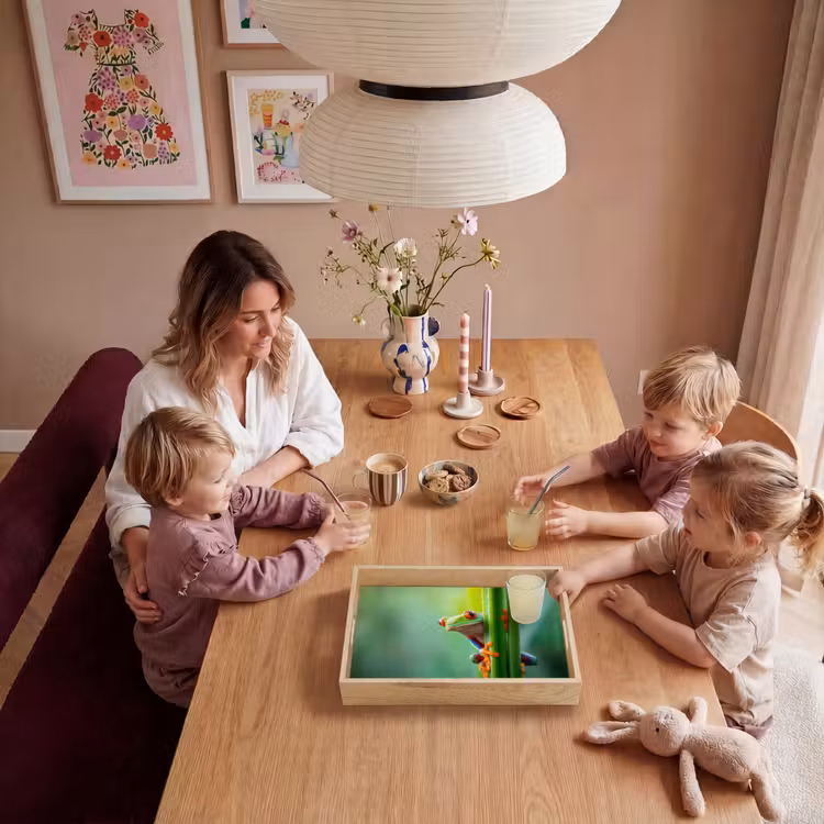 Groene kikker - Nieuwsgierig - Gras Dienblad Rechthoek middel -sfeer4