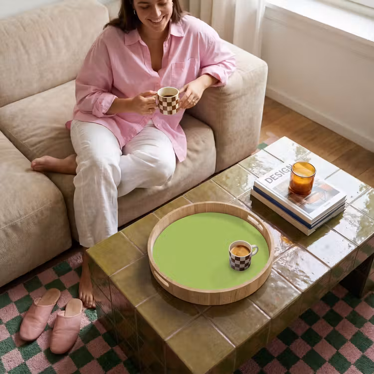 Lime - Glow - Groen Dienblad Rond middel 914 -sfeer3