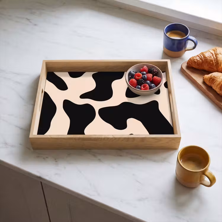 Vlekkenpatroon - Koe - Beige Dienblad Rechthoek middel -sfeer2