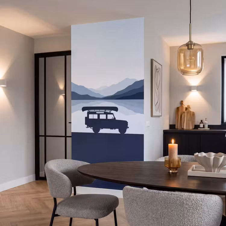 Auto - Meer - Bergen - Blauw Behang Vlies klein -sfeer3