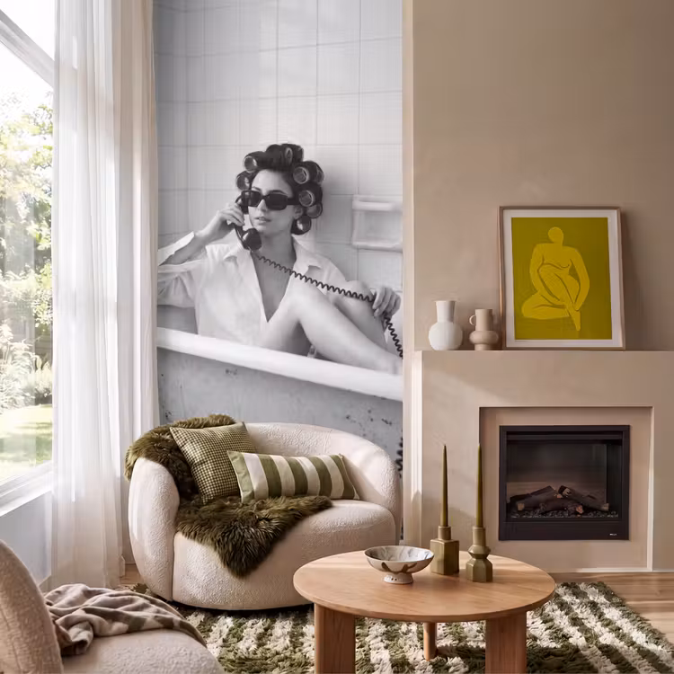 Bad - Vrouw - Zwart - Wit Behang Vlies klein -sfeer2