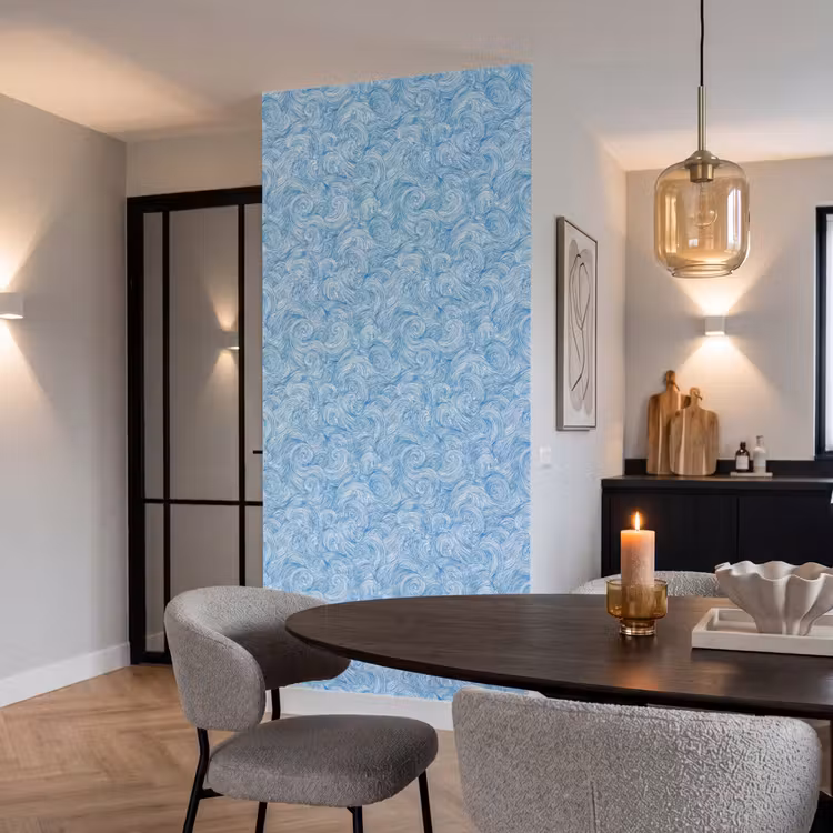 Blauw - Wit - Spiraal - Golven - Lijnen Behang Vlies klein 1076 -sfeer3