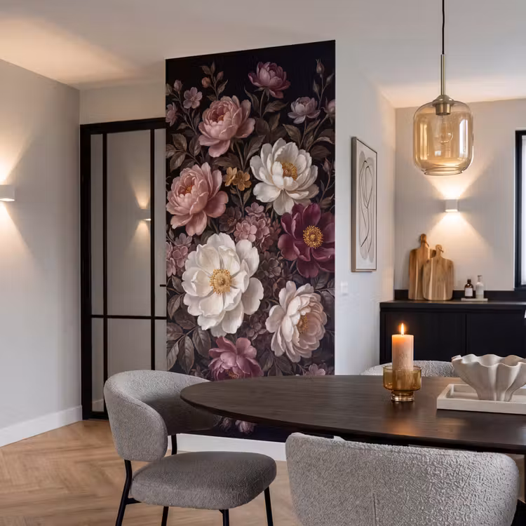 Bloemen - Boeket - Klassiek - Donker - Rood Behang Vlies klein -sfeer3