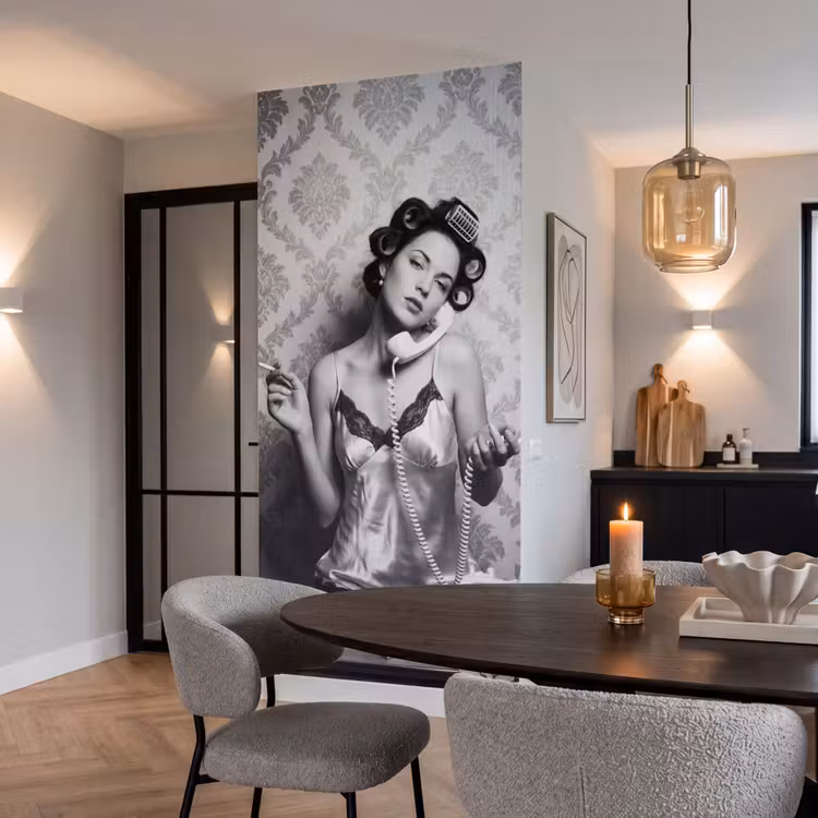 Chic - Vrouw - Zwart - Wit Behang Vlies klein -sfeer3