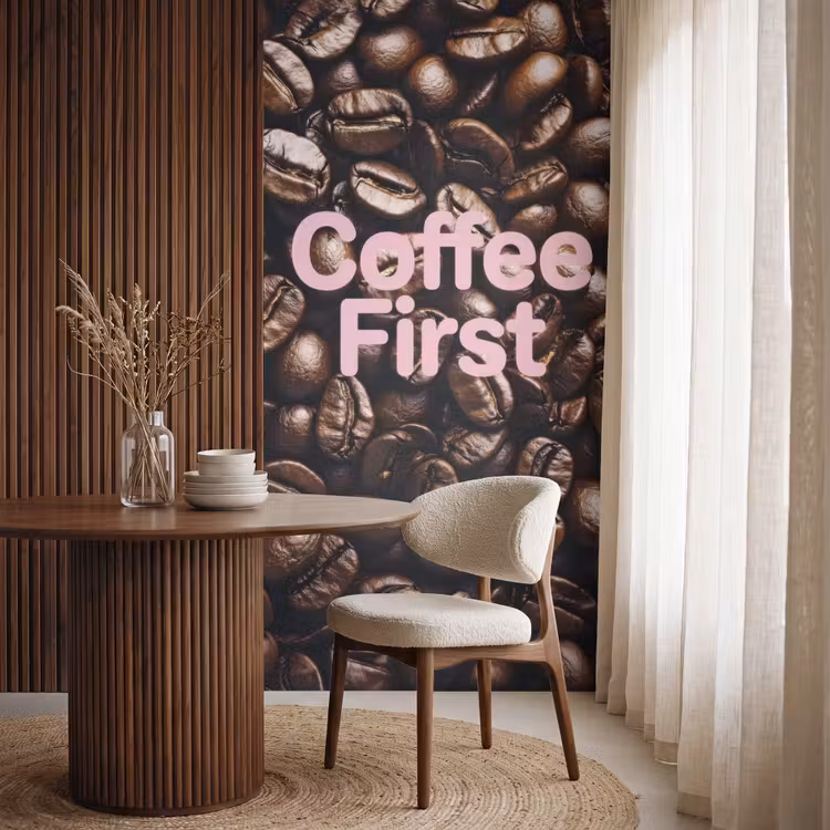 Coffee First - Koffiebonen - Roze Behang Vlies klein -sfeer1