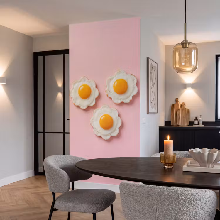 Eieren - Bloem - Roze Behang Vlies klein -sfeer3