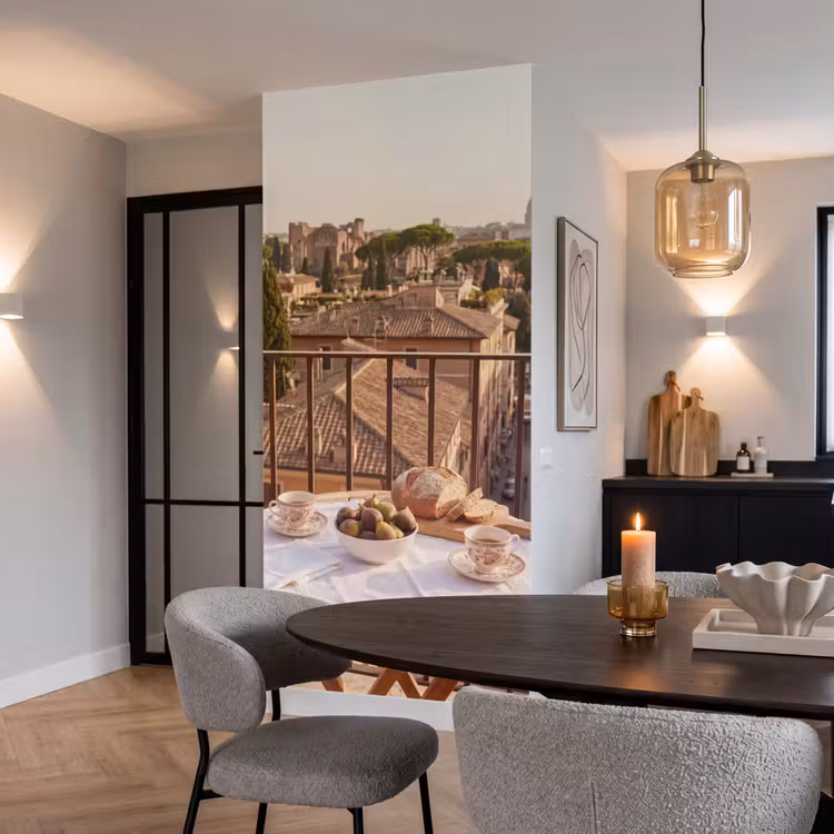 Eten - Ontbijt - Balkon - Stad - Zonsopgang Behang Vlies klein -sfeer3