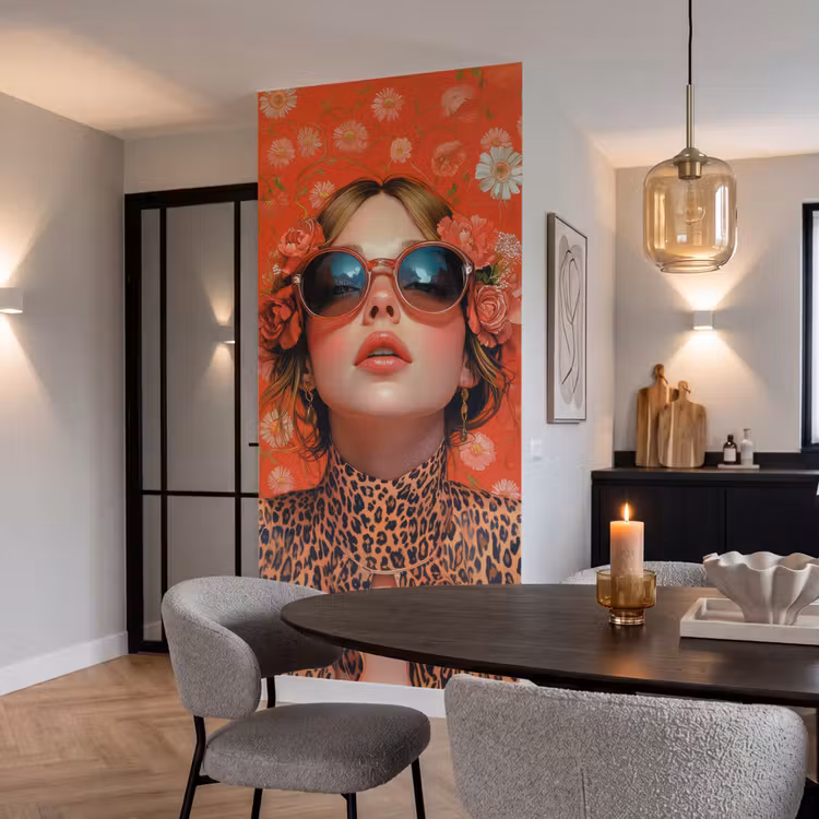 Vrouw - Kleurrijk - Dierenprint - Bloemen Behang Vlies klein -sfeer3