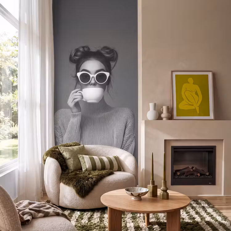 Vrouw - Koffie - Zwart - Wit Behang Vlies klein -sfeer2