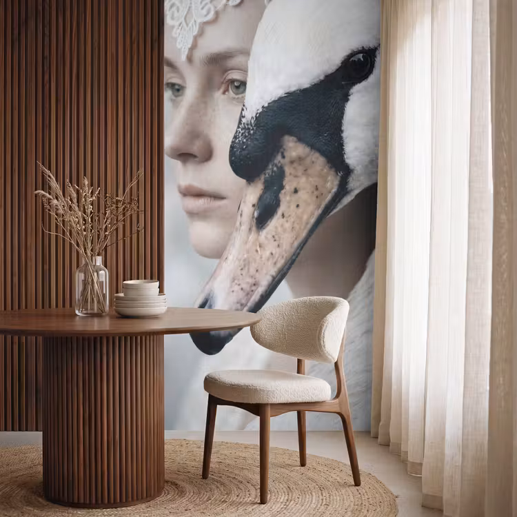 Vrouw - Zwaan - Wit Behang Vlies klein -sfeer1