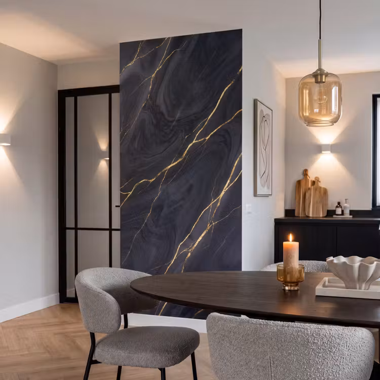 Marmer - Goudaders - Abstract - Modern - Zwart Behang Vlies klein -sfeer3