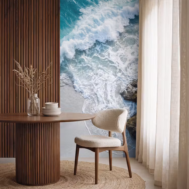 Zee - Golf - Strand - Natuur - Blauw Behang Vlies klein -sfeer1