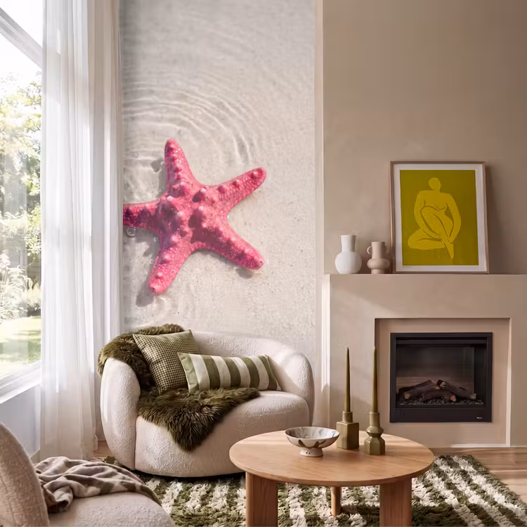 Zeeleven - Zeester - Strand - Roze - Water Behang Vlies klein -sfeer2