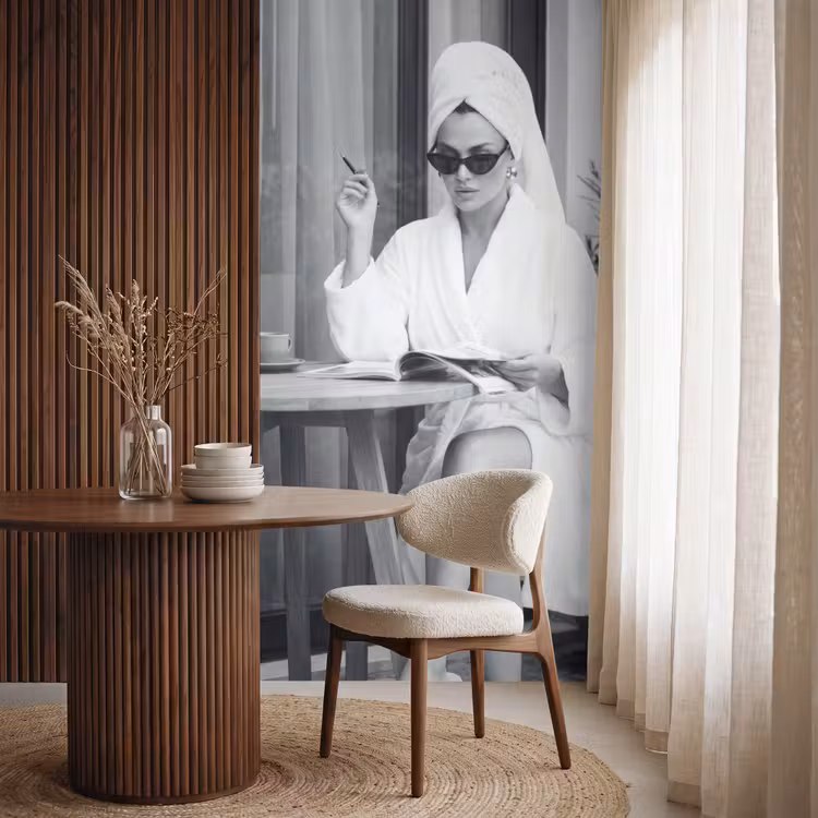 Modern - Vrouw - Zwart - Wit Behang Vlies klein -sfeer1