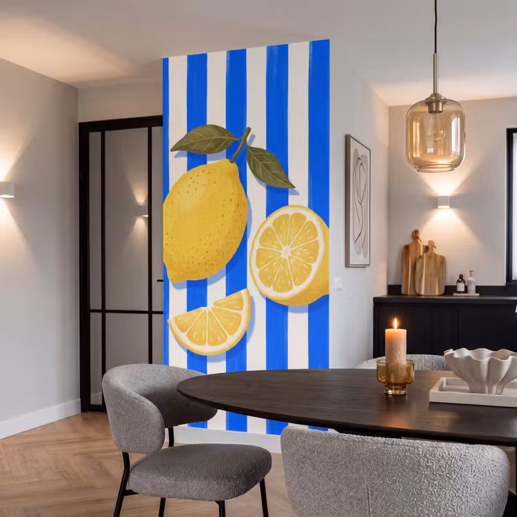 Fruit - Citroen - Zomer - Geel - Blauw Behang Vlies klein -sfeer3