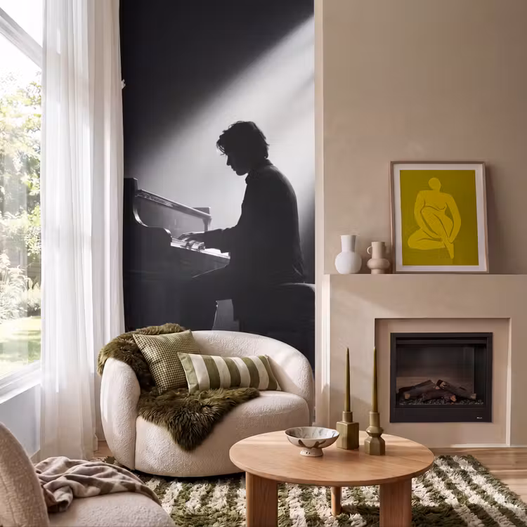 Persoon - Piano - Muziek - Zwart-wit - Podium Behang Vlies klein -sfeer2