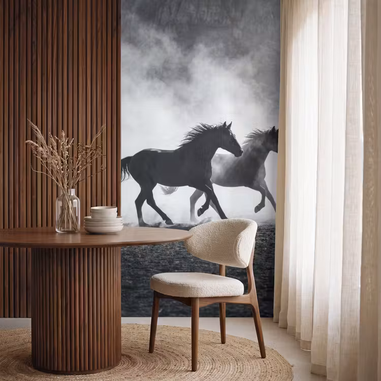 Paard - Ren - Stof - Zwart-wit - Dieren Behang Vlies klein -sfeer1