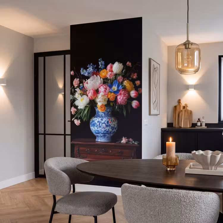 Rozen - Bloemen - Vaas - Boeket Behang Vlies klein -sfeer3
