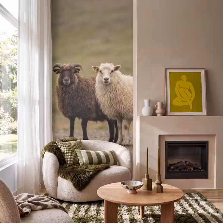 Schapen - Bruin - Wit - Grindpad Behang Vlies klein -sfeer2