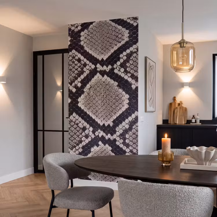 Slangenleer - Patroon - Beige Behang Vlies klein -sfeer3