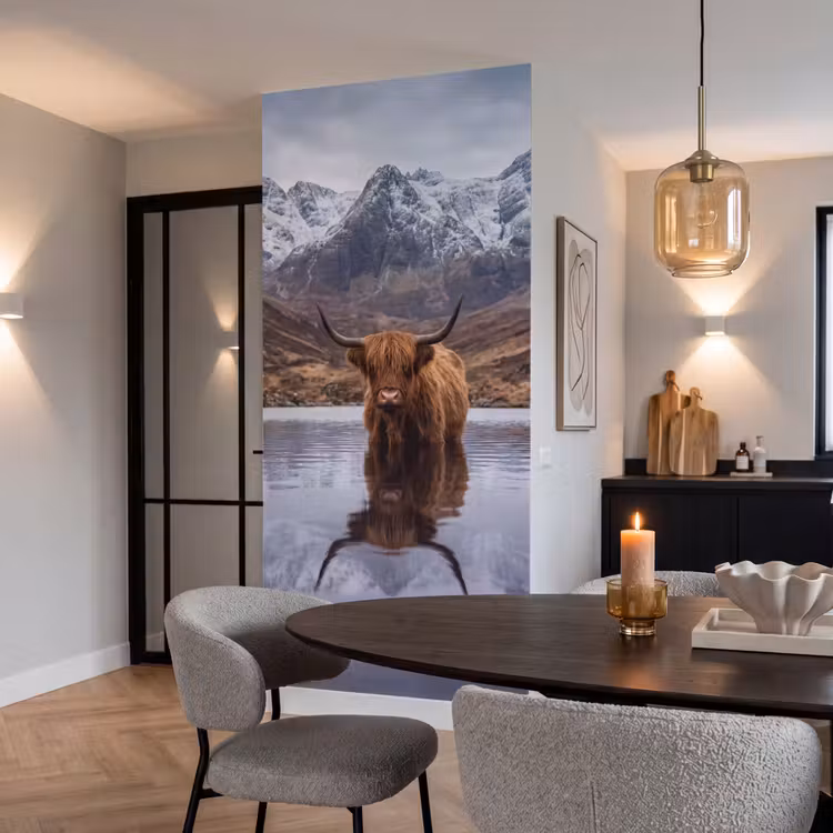 Schotse hooglander - Bruin - Water Behang Vlies klein -sfeer3
