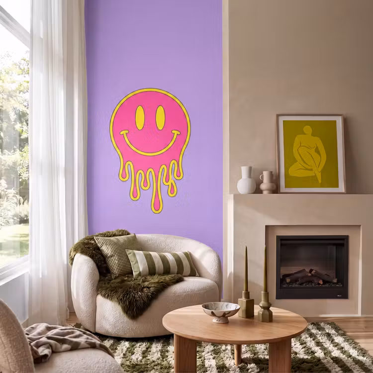 Smiley - Drip - Neon Behang Vlies klein -sfeer2